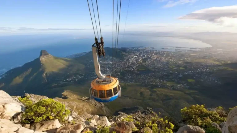 Explore Table Mountain,